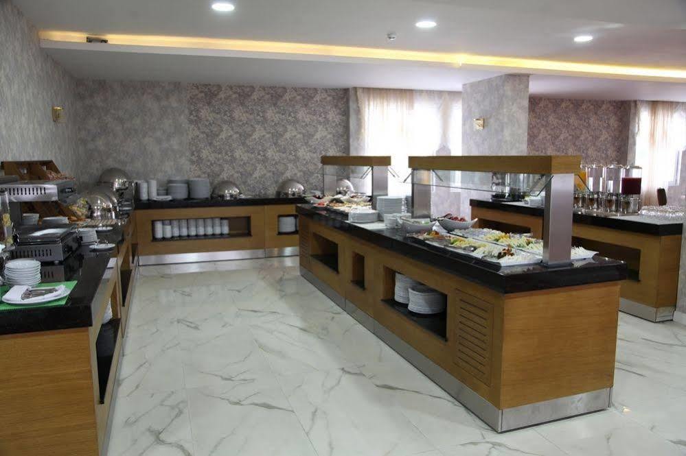 Manhattan Hotel Ankara Exterior foto